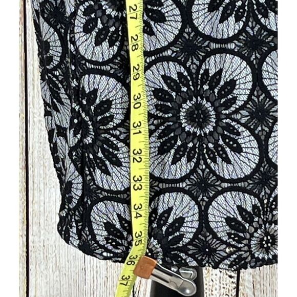 Ann Taylor Black Lace Cocktail Dress Size 10 Petite Floral Short Sleeve NWT‎ - Picture 4 of 8